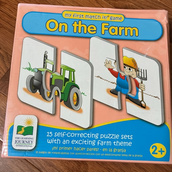 ON THE FARM BOOK & PUZZLES & PUZZLE MATCHING SETS - Picture 2 of 16